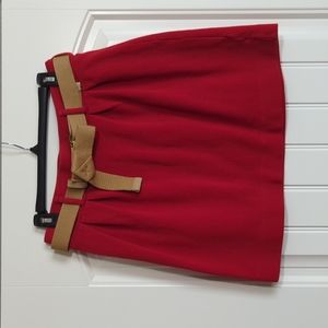 Cremieux red pique skirt with removable belt. 100% cotton. Perfect for game day
